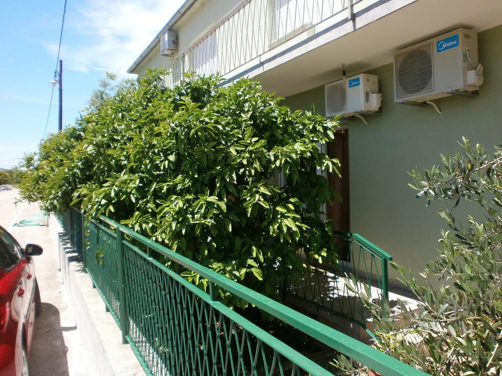 Spacious Apartment Borik & Parking 자다르 외부 사진
